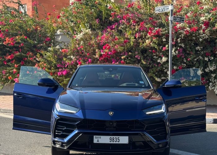 Lamborghini urus 2020 (1)