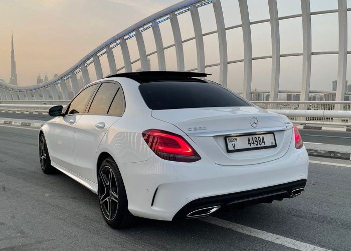 Mercedes C300 2022 (1)