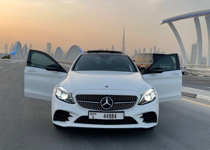 Mercedes C300 2022 (3)